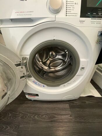 Ruhige Lage, Nahe Uni, BWK, Strassenbahn, Einkaufen Bild 5 Ruhige Lage, Nahe Uni, BWK, Strassenbahn, Einkaufen Bild 5