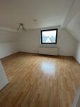Ganze 4-Zimmer Wohnung, Küche und Bad mit bis zu 12 Betten Obrázok 13 Ganze 4-Zimmer Wohnung, Küche und Bad mit bis zu 12 Betten Obrázok 13