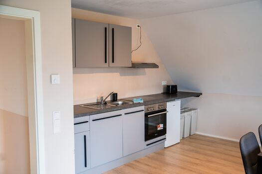 HOCHWERTIG EINGERICHTET | 3 ZIMMER | FREE PARKING - WiFi Bild 3 HOCHWERTIG EINGERICHTET | 3 ZIMMER | FREE PARKING - WiFi Bild 3