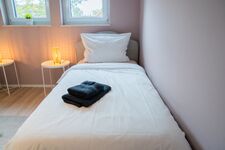 HOCHWERTIG EINGERICHTET | 3 ZIMMER | FREE PARKING - WiFi Bild 16 HOCHWERTIG EINGERICHTET | 3 ZIMMER | FREE PARKING - WiFi Bild 16
