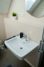 HOCHWERTIG EINGERICHTET | 3 ZIMMER | FREE PARKING - WiFi Bild 20 HOCHWERTIG EINGERICHTET | 3 ZIMMER | FREE PARKING - WiFi Bild 20