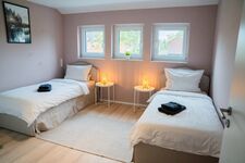 HOCHWERTIG EINGERICHTET | 3 ZIMMER | FREE PARKING - WiFi Bild 15 HOCHWERTIG EINGERICHTET | 3 ZIMMER | FREE PARKING - WiFi Bild 15
