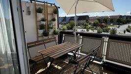 ☀️ Eigener Balkon mit kleinem Kräutergarten ☀️ Eigener Balkon mit kleinem Kräutergarten
