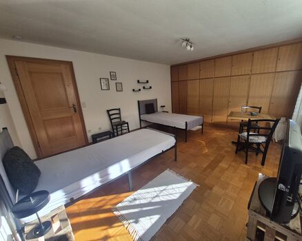 Möbliertes EG Zimmer Bild 2 Möbliertes EG Zimmer Bild 2