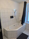 Helles Studio mit Arbeitsplatz und Balkon Bild 3 Helles Studio mit Arbeitsplatz und Balkon Bild 3