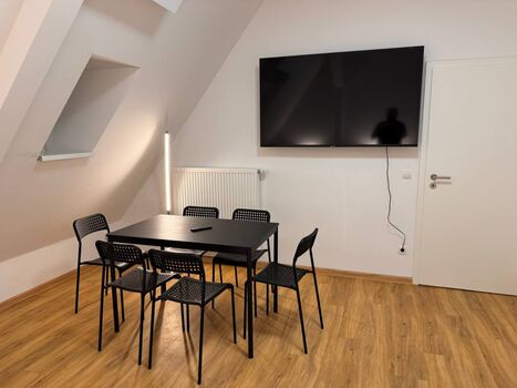 MC MONTI - Wohnung Bad Neuenahr / historischer Bahnhof DG Zdjęcie 2 MC MONTI - Wohnung Bad Neuenahr / historischer Bahnhof DG Zdjęcie 2
