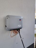 Wallbox nur auf Anfrage/Verfügbarkeit nutzbar Wallbox nur auf Anfrage/Verfügbarkeit nutzbar