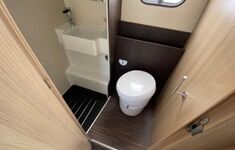 Mobil Autark Komfort-Wohnmobil direkt an Ihrer Baustelle Zdjęcie 1 Mobil Autark Komfort-Wohnmobil direkt an Ihrer Baustelle Zdjęcie 1