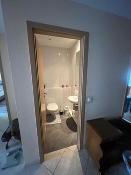 Bad Vilbel 10min Frankfurt 3 Zi-Apartment 3min S-Bahn Bild 5 Bad Vilbel 10min Frankfurt 3 Zi-Apartment 3min S-Bahn Bild 5