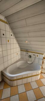 Bad mit Badewanne Bad mit Badewanne