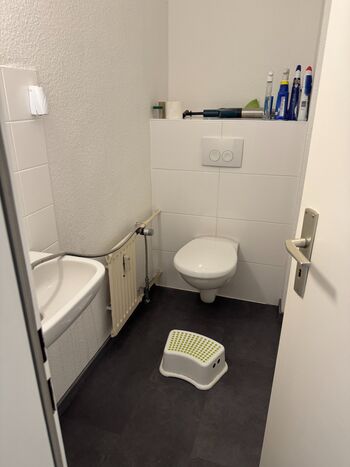 WC WC