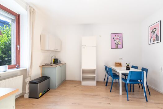 Gemütlich, Günstig: Wohnung für 4 Personen mit zentr. Lage Picture 2 Gemütlich, Günstig: Wohnung für 4 Personen mit zentr. Lage Picture 2