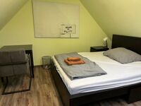 Komplettes Haus nördlich von Hamburg City und direkt an A7 Bild 4 Komplettes Haus nördlich von Hamburg City und direkt an A7 Bild 4