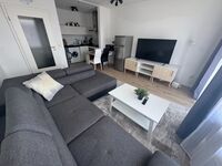 Helle Ferienwohnung bei Hamburg mit Terrasse, WLAN und Parkp Bild 1 Helle Ferienwohnung bei Hamburg mit Terrasse, WLAN und Parkp Bild 1