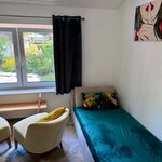 Schlafen oder einfach abschalten – das Tagesbett macht’s möglich. Schlafen oder einfach abschalten – das Tagesbett macht’s möglich.