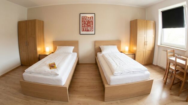 MH14 / TOMASZ-LIVING in DUISBURG - Reinigungsservice inklusi Picture 3 MH14 / TOMASZ-LIVING in DUISBURG - Reinigungsservice inklusi Picture 3