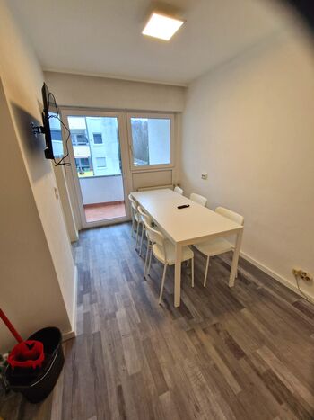 Essecke mit Fernseher Essecke mit Fernseher