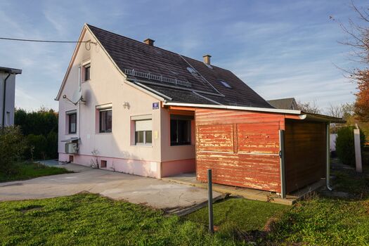 Ganzes Haus Kermaunerweg Ganzes Haus Kermaunerweg