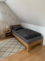 Schlafzimmer #1 (Einzelbett) Schlafzimmer #1 (Einzelbett)