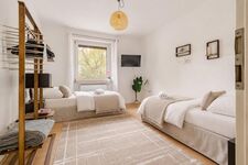 Modern ausgestattete 2-Zimmer-Wohnung in bester Lage von LU Bild 1 Modern ausgestattete 2-Zimmer-Wohnung in bester Lage von LU Bild 1