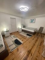 Haus mit Einzelzimmern, WIFI, Küche und Parkplatz Bild 7 Haus mit Einzelzimmern, WIFI, Küche und Parkplatz Bild 7