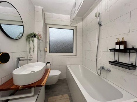 Traumhafte 3 Zimmer Ferienwohnung mit Balkon Zdjęcie 4 Traumhafte 3 Zimmer Ferienwohnung mit Balkon Zdjęcie 4