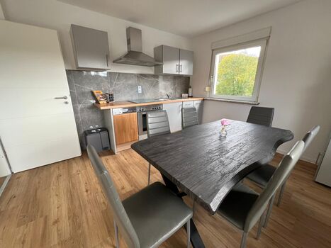 Traumhafte 3 Zimmer Ferienwohnung mit Balkon Zdjęcie 5 Traumhafte 3 Zimmer Ferienwohnung mit Balkon Zdjęcie 5