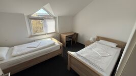 Zimmer 1 Zimmer 1