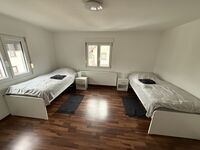 Schlafzimmer 2 OG Schlafzimmer 2 OG