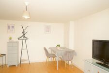 Frisch renovierte 2 Zimmer Wohnung Bild 8 Frisch renovierte 2 Zimmer Wohnung Bild 8