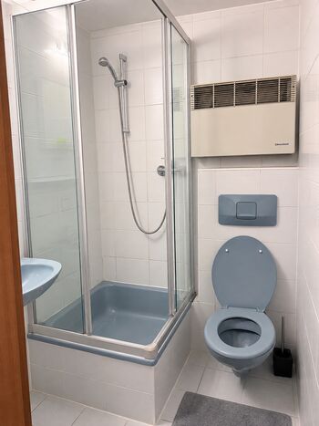 Gepflegtes Gästezimmer (Hotel) mit eigenem Bad, WLAN und Parkplatz Picture 3 Gepflegtes Gästezimmer (Hotel) mit eigenem Bad, WLAN und Parkplatz Picture 3