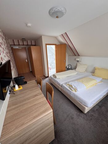 Gasthaus Hirschkeller Bild 2 Gasthaus Hirschkeller Bild 2