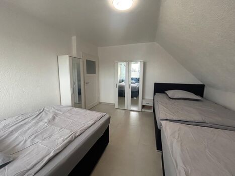 Unterkunft / Haus bei Hannover-Seelze bis 20 Person nahe A2 Bild 5 Unterkunft / Haus bei Hannover-Seelze bis 20 Person nahe A2 Bild 5