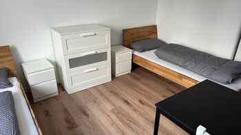 Frisch renovierte Doppelzimmer Frisch renovierte Doppelzimmer
