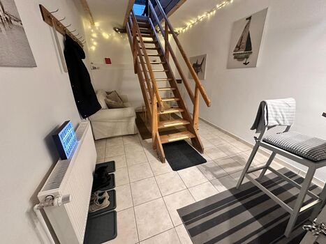 Eingangs und Aufenthaltsbereich Eingangs und Aufenthaltsbereich