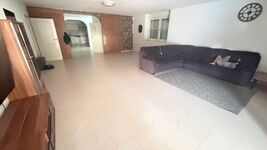 Große Wohnung mit Garten Bild 6 Große Wohnung mit Garten Bild 6