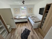 Doppelzimmer mit eigenem Bad Doppelzimmer mit eigenem Bad