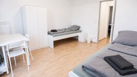 Apartments in Kabelsketal 15Min Flughafen, Porsche, Halle, Brehna, BMW Zdjęcie 19 Apartments in Kabelsketal 15Min Flughafen, Porsche, Halle, Brehna, BMW Zdjęcie 19