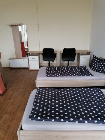 GroßzügigeWohnung nah an Wanderwegen, Öffis und Innenstadt Bild 4 GroßzügigeWohnung nah an Wanderwegen, Öffis und Innenstadt Bild 4