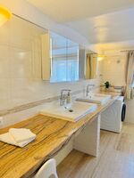 1. Badezimmer 1. Badezimmer