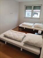 B4 Picture 4 B4 Picture 4