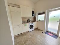 Wohnungseingang / Küche Wohnungseingang / Küche