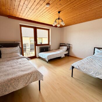 Idyllische Wohnung oder ganzes Haus mit Garten, Terasse und WIFI Picture 5 Idyllische Wohnung oder ganzes Haus mit Garten, Terasse und WIFI Picture 5