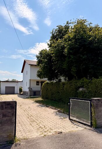 Idyllische Wohnung oder ganzes Haus mit Garten, Terasse und WIFI Picture 4 Idyllische Wohnung oder ganzes Haus mit Garten, Terasse und WIFI Picture 4