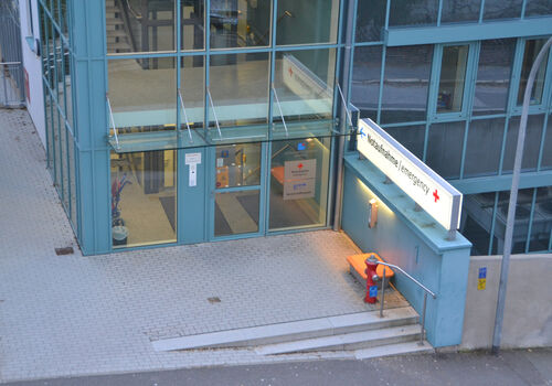 Blick auf Notaufnahme vom Hospital Blick auf Notaufnahme vom Hospital