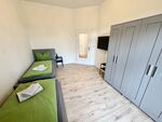 Schlafzimmer 1 (anderer Blickwinkel) Schlafzimmer 1 (anderer Blickwinkel)