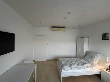 250(+) moderne Betten Frankfurt am Main und Umgebung -Sofort Bild 4 250(+) moderne Betten Frankfurt am Main und Umgebung -Sofort Bild 4