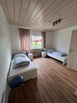 Haus Sterntaler bis 10 Pers. mit zwei Bädern und 5 Zimmern Zdjęcie 5 Haus Sterntaler bis 10 Pers. mit zwei Bädern und 5 Zimmern Zdjęcie 5