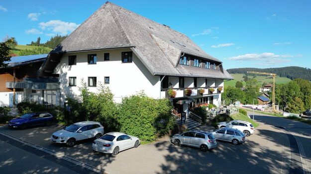 Hotel Kreuz Höhengasthof in Breitnau Hotel Kreuz Höhengasthof in Breitnau