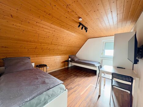 Apartment Neckarsulm 2 - bis zu 10 Personen - zwei Badezimmer Bild 5 Apartment Neckarsulm 2 - bis zu 10 Personen - zwei Badezimmer Bild 5